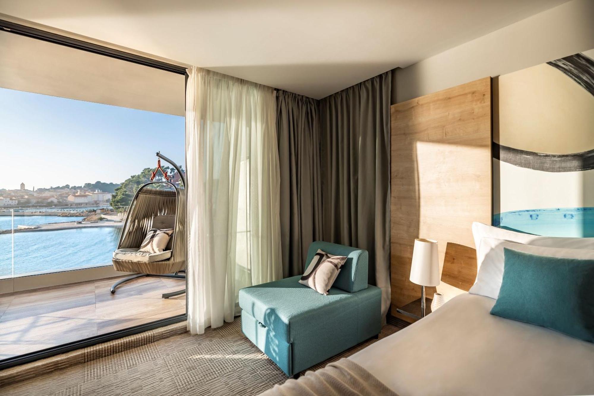 Valamar Padova Hotel Banjol Екстер'єр фото