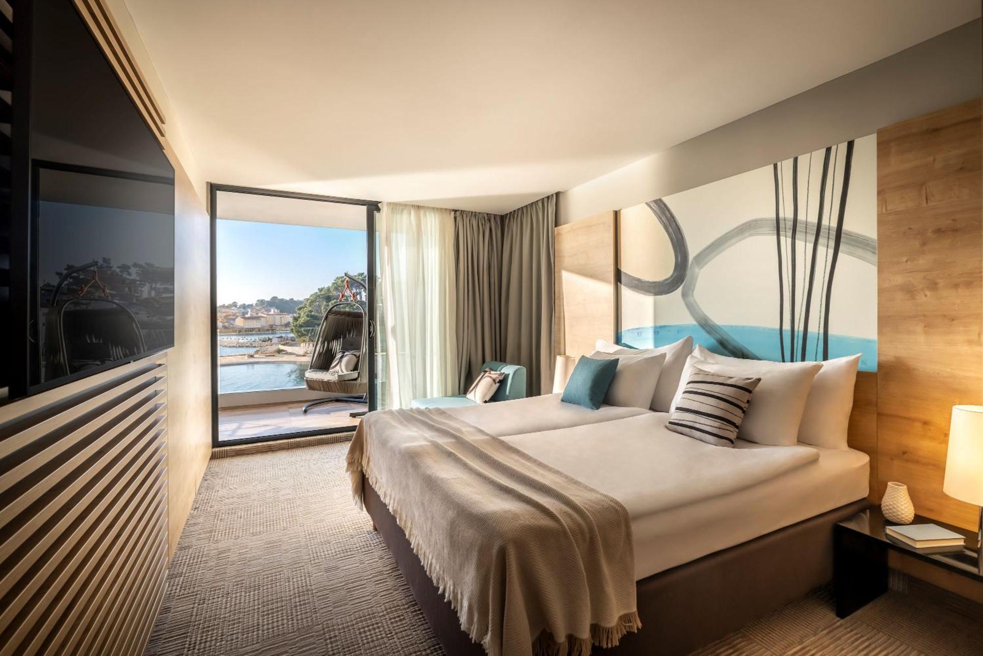 Valamar Padova Hotel Banjol Екстер'єр фото