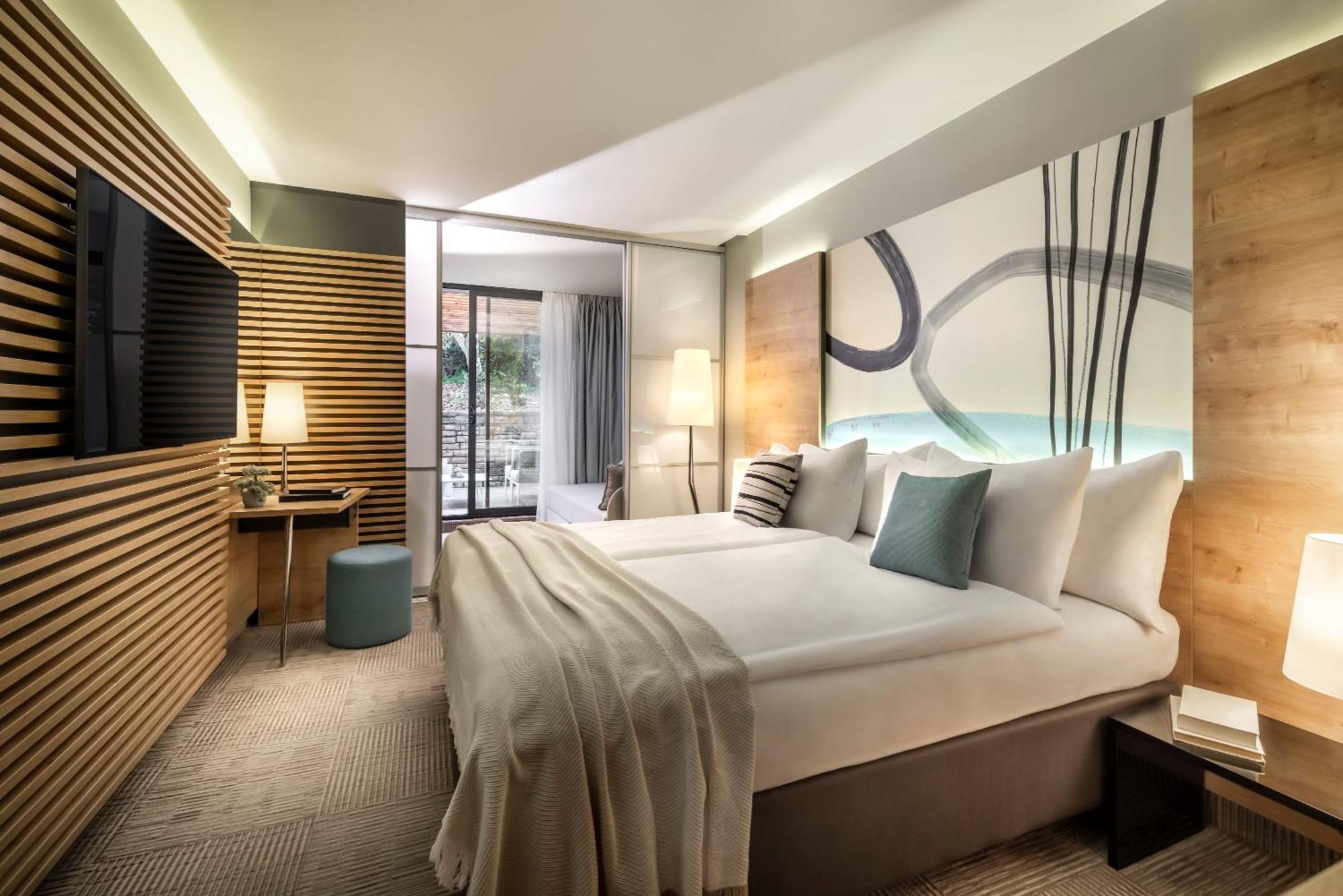 Valamar Padova Hotel Banjol Екстер'єр фото